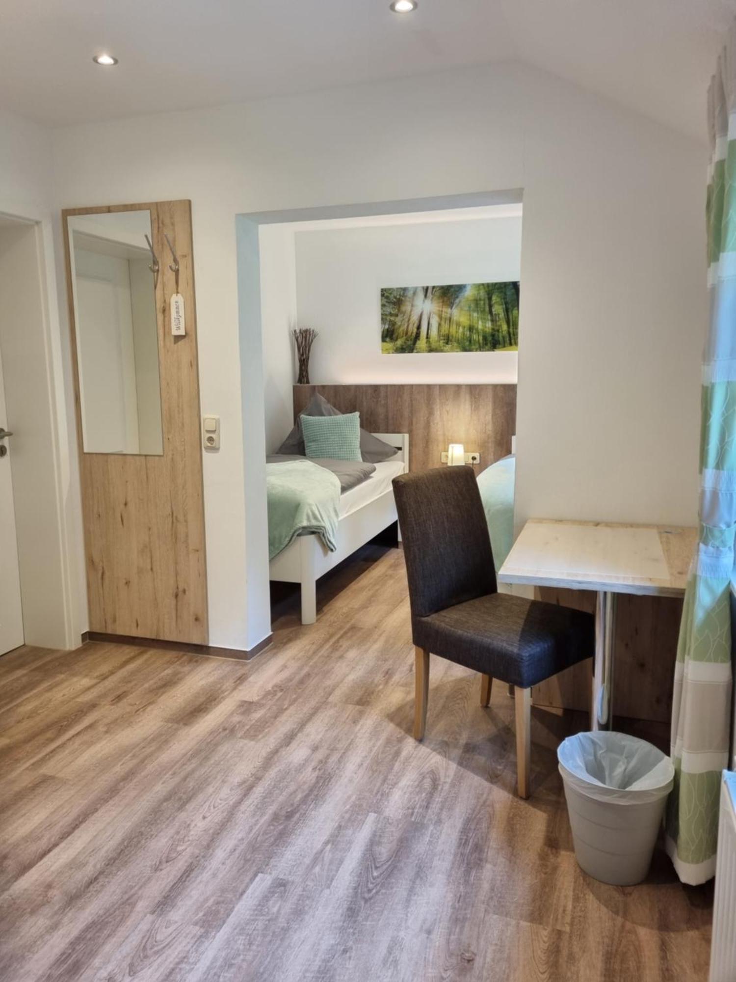 Landhotel Hof Barrl شنيفردينغين الغرفة الصورة